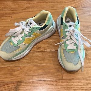 STAUD New Balance 57/40 Green